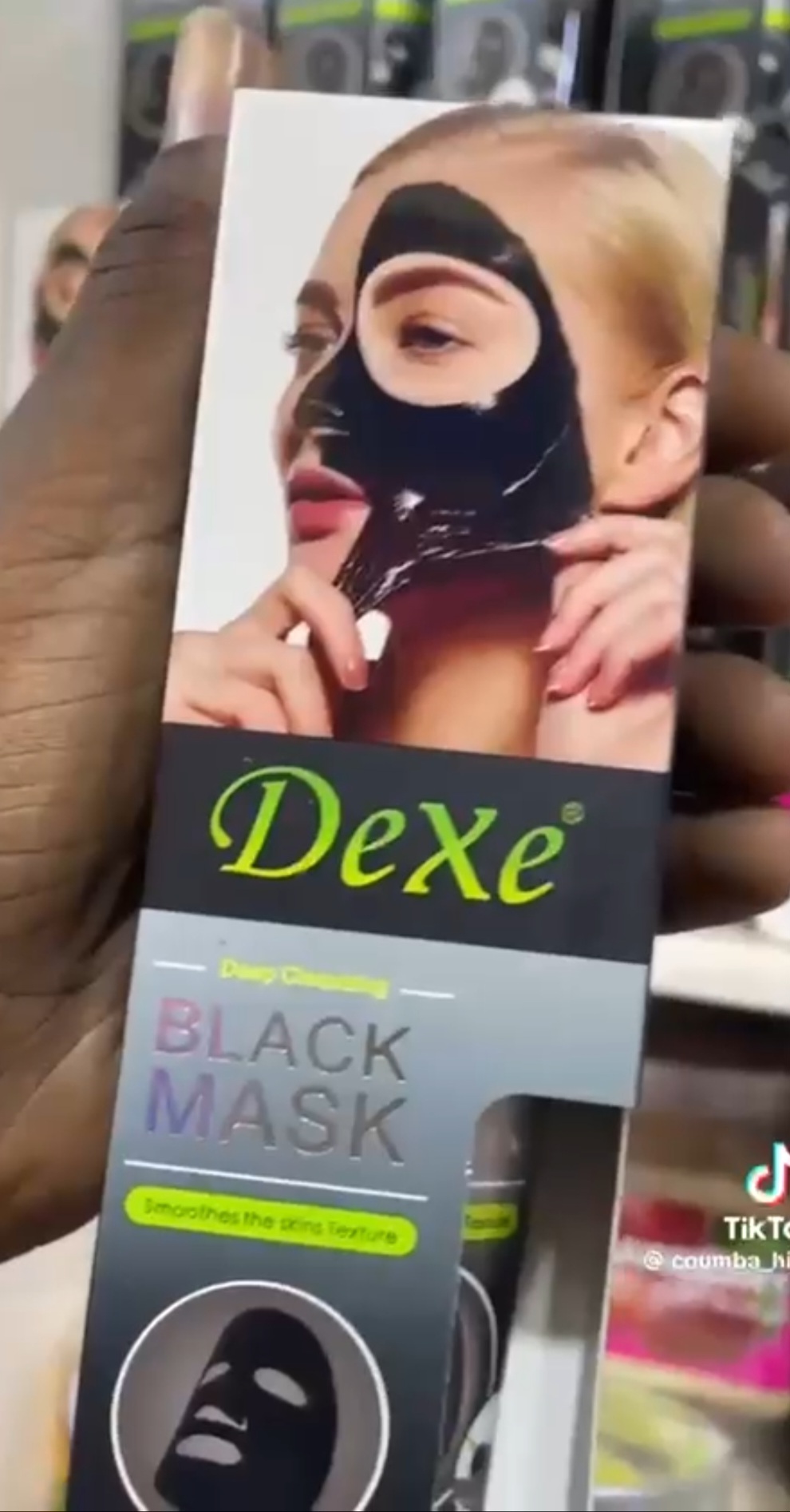 Masque noire - Miniature 2